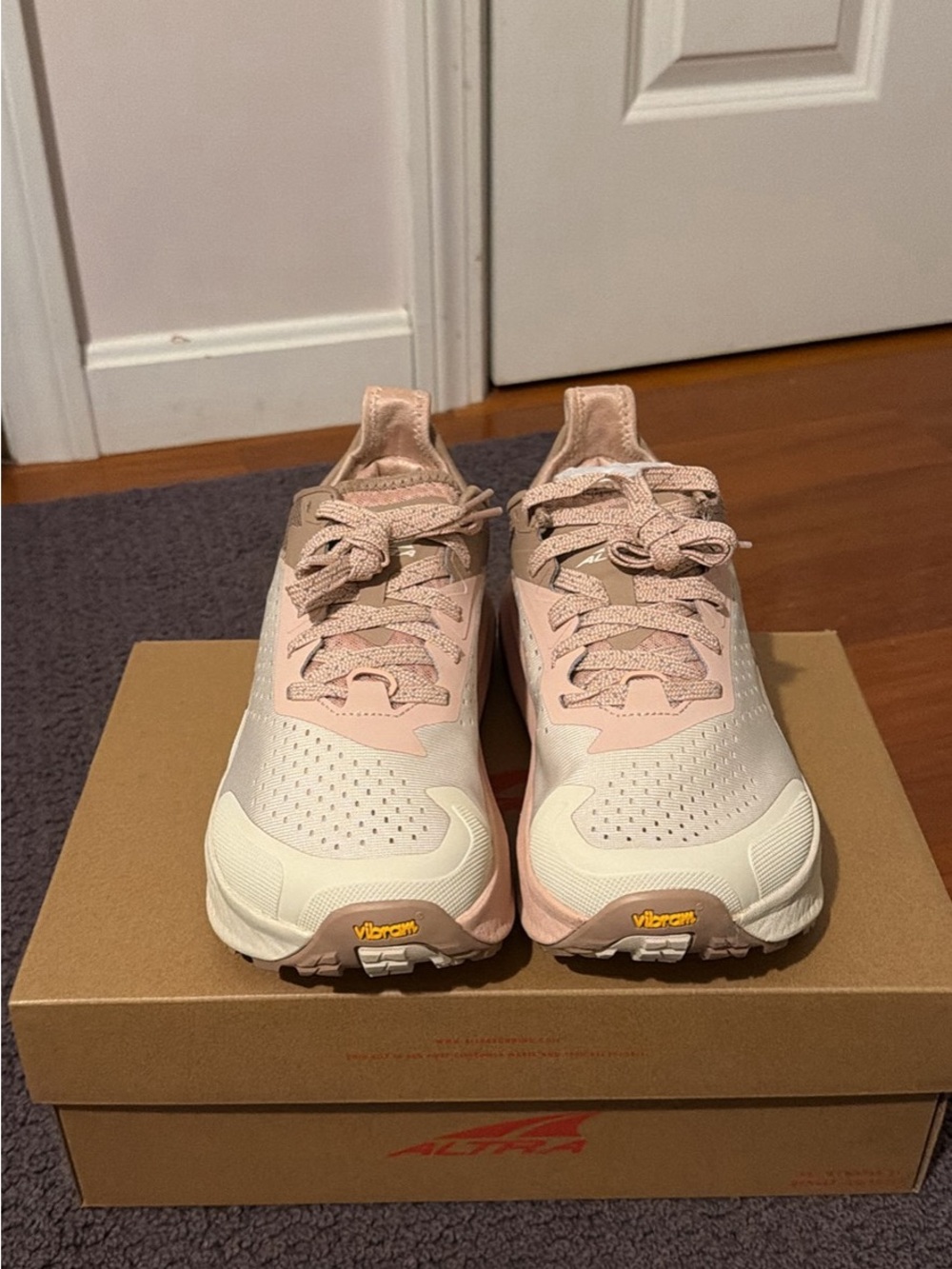 Altra Olympus 6 Trail Running Shoes